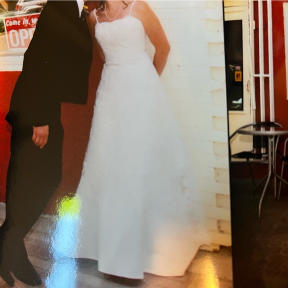 Wedding dress, removable under-skirt, Alfred Angelo, worn once, size 6 - Picture 2 of 15